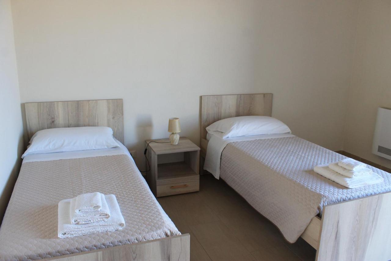 Terradimare Apartment ตราปานี ภายนอก รูปภาพ